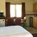 Monticello Motel