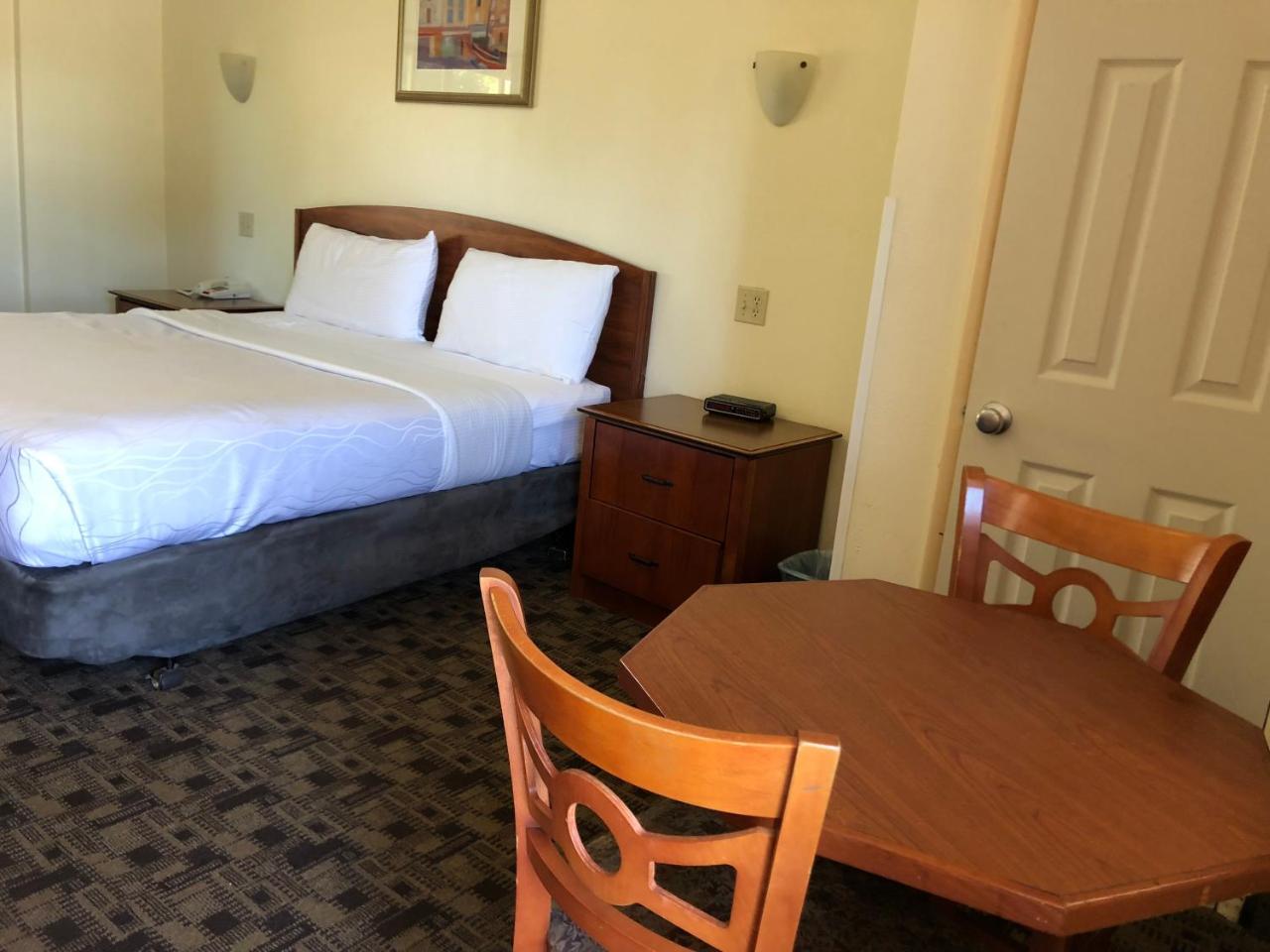Monticello Motel Portland